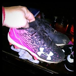 Under armour youth girls cleats size 12